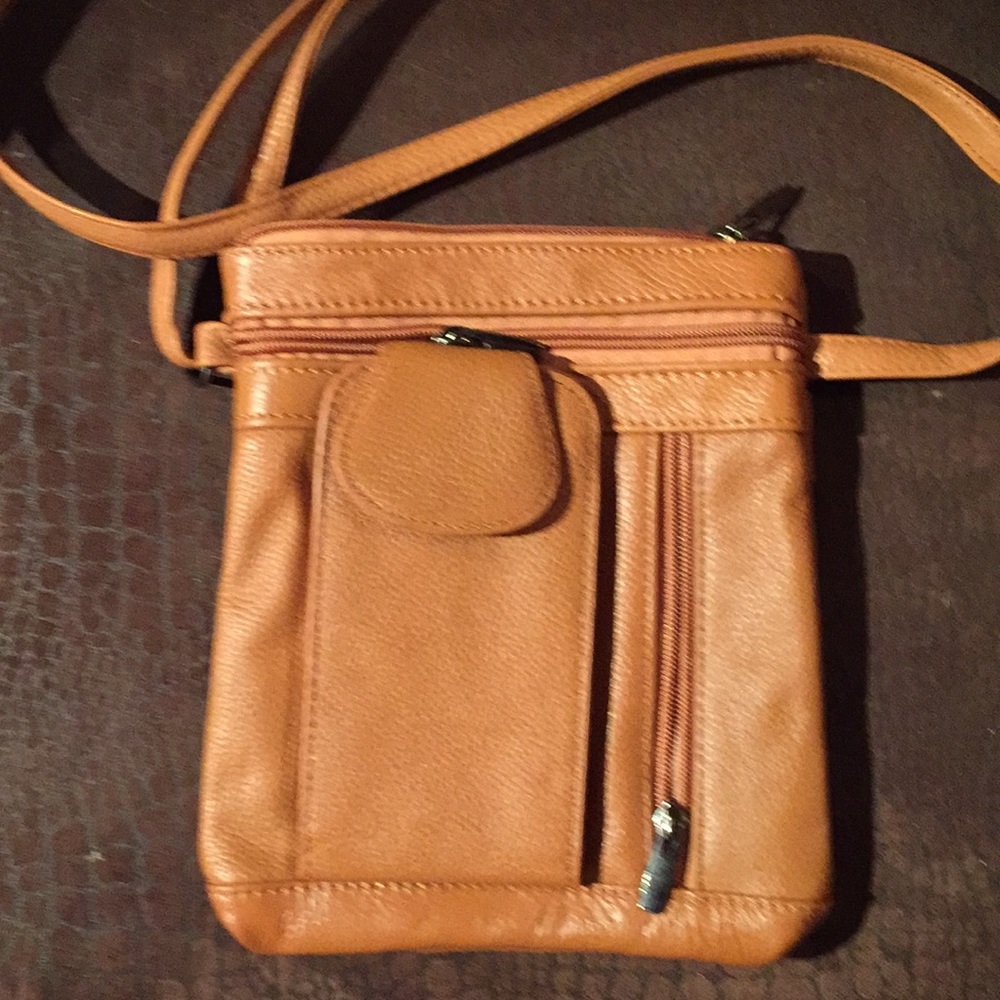 Leather handbag